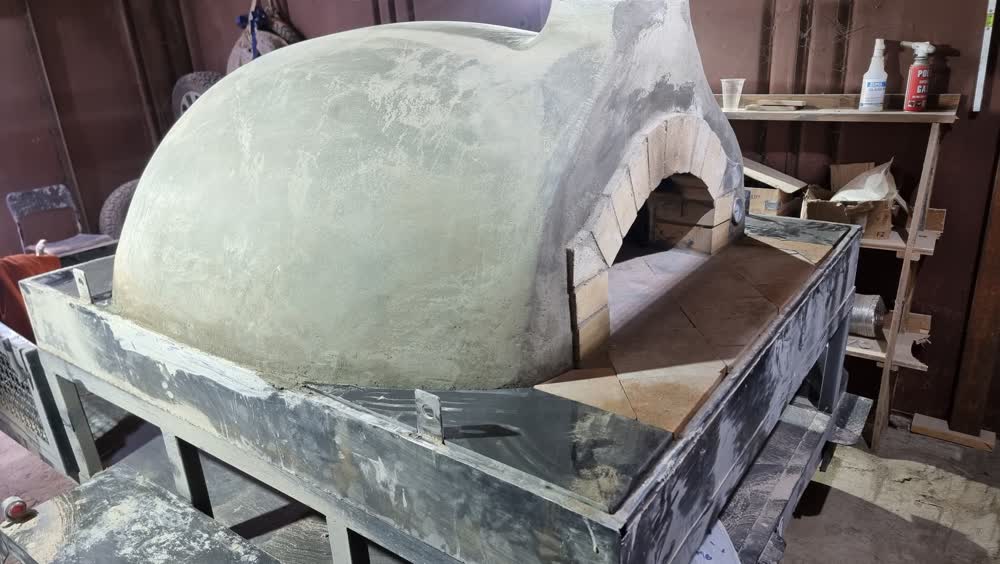 The finished mobile oven